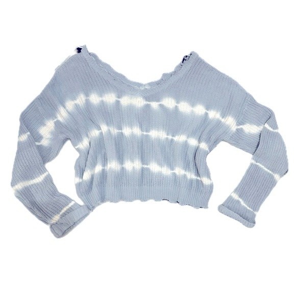Jessica Simpson Sweaters - Jessica Simpson Distressed Seeater